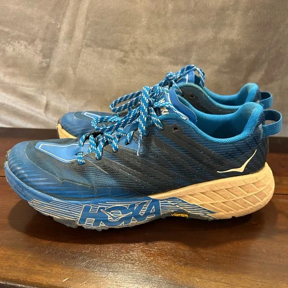 Hoka One One Speedgoat 4 sz 9.5 - Picture 6 of 9